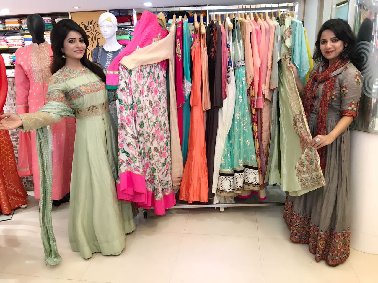India TV Host Charul Malik wearing Nirali Suits Dress